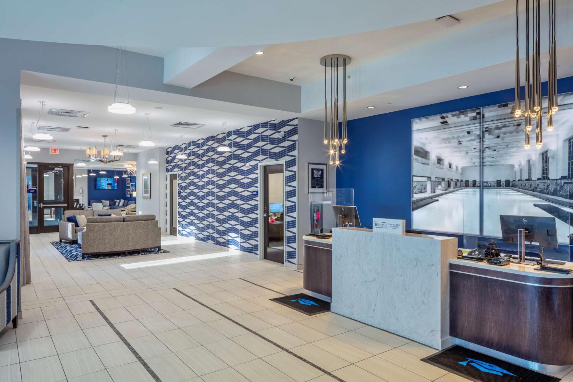 Scholar State College, Tapestry Collection By Hilton Hotel Luaran gambar